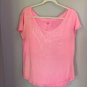 Light pink flowy tee.